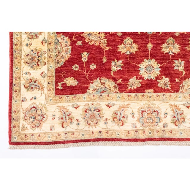 Middle Eastern Rug in Wool For Sale - Image 5 of 11