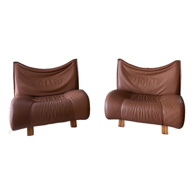 Vintage Cognac Leather Sling Lounge Chairs – Pair For Sale