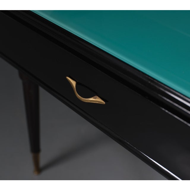 Italian Black Nightstands with Glass Top, 1950s, Set of 2 For Sale - Image 6 of 7