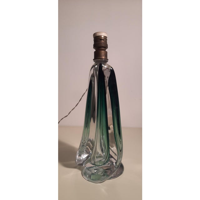 Forest Green Emerald Green Crystal Table Lamp attributed to Val Saint Lambert, 1950s For Sale - Image 8 of 15