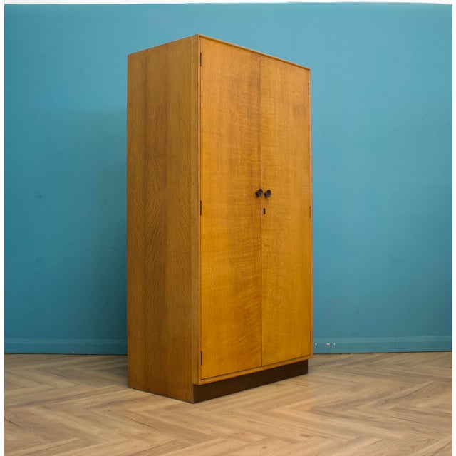 Mid-Century Modern Vintage Oak Wardrobe from D M Letchworth, 1955 For Sale - Image 3 of 9
