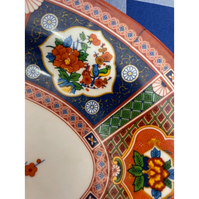2010 Koyo Melamine Small Oval Imari Plates - a Pair For Sale - Image 4 of 7