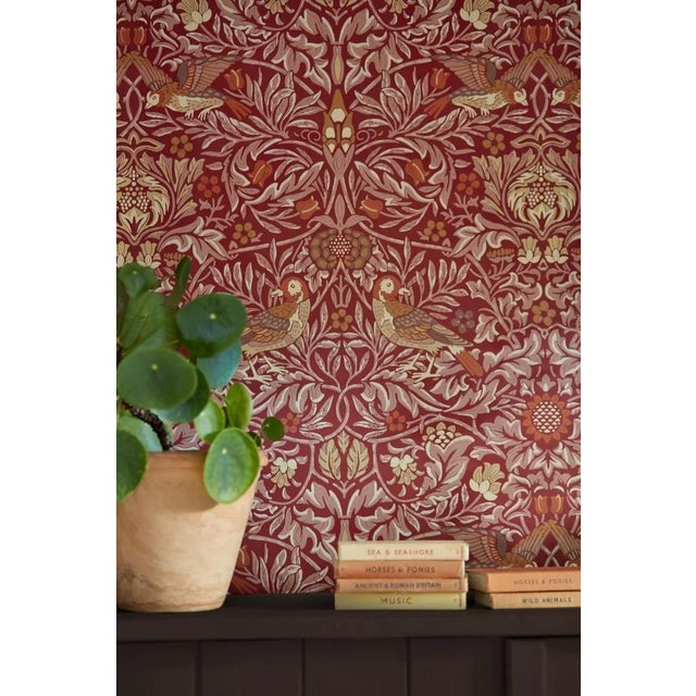English Morris & Co Bird Wallpaper in Madder/Weld For Sale - Image 3 of 4