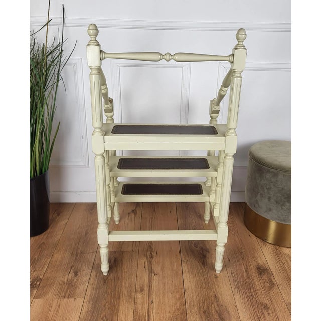 Wood Mid-Century Italian Carved Walnut Wood and Leather 4-Step Library Ladder, 1950s For Sale - Image 7 of 9
