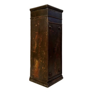 Vintage Storage Plinth in Pine, 1890s For Sale