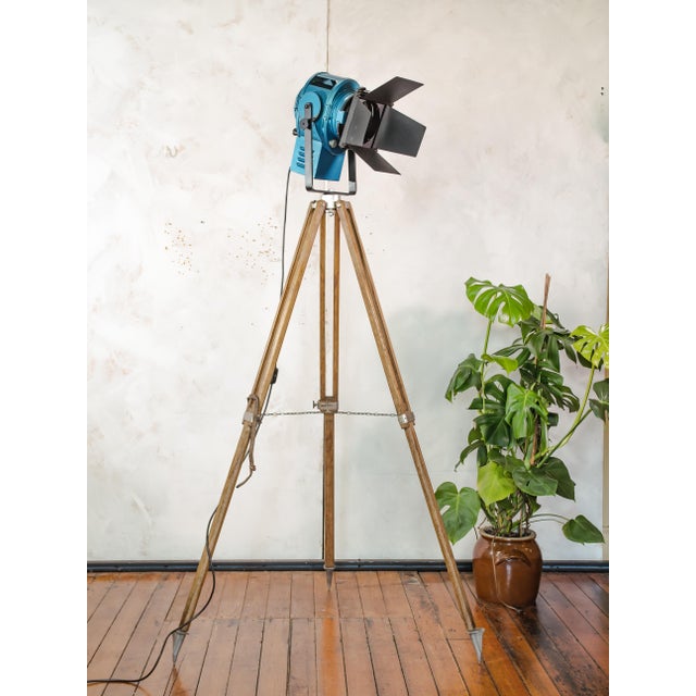 Vintage Industrial Theater Spotlight Floor Lamp from A.E. Cremer, 1950s For Sale - Image 17 of 17