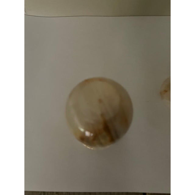1970s Onyx Salt and Pepper Shakers, 1970s, Set of 2 For Sale - Image 5 of 7