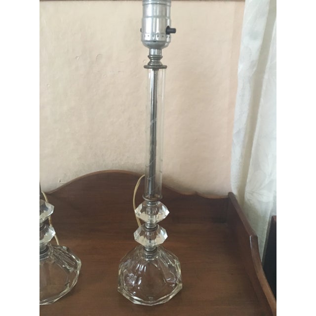 Hollywood Regency Mid Century Etched Glass Crystal Table Lamp - a Pair For Sale - Image 3 of 8