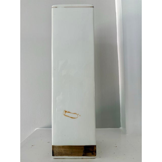 Vintage Mid-Century Japanese Hand-Painted Porcelain Square Sleeve Vase For Sale In Providence - Image 6 of 12