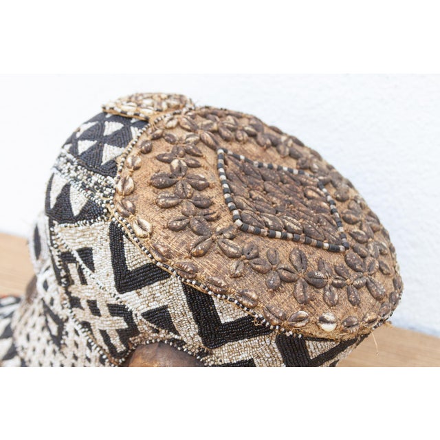 Black & White Beaded African Mask For Sale - Image 10 of 12