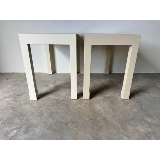 1980s Postmodern Parsons-Style Raffia Cloth Covered End Tables / Nightstands - a Pair For Sale - Image 9 of 12