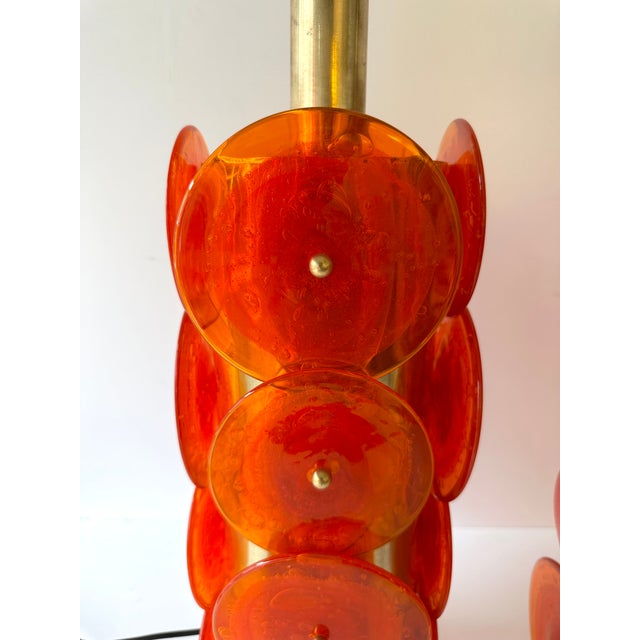 Mid-Century Modern Contemporary Pair of Brass Murano Glass Orange Disc Lamps, Italy For Sale - Image 3 of 12