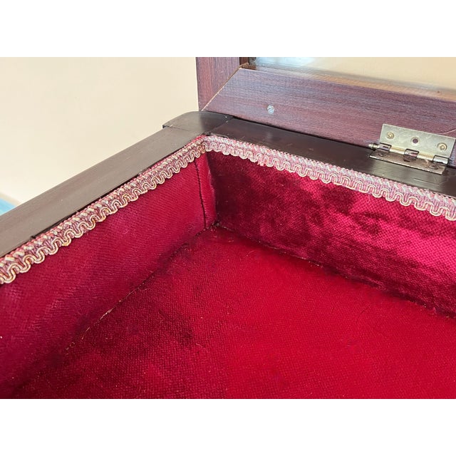 20th Victorian Style Bijouterie or Vitrine Low of Coffee Table For Sale - Image 11 of 13