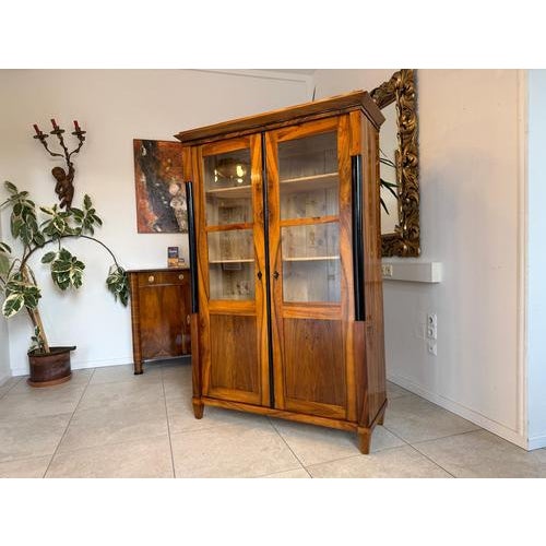 Biedermeier Display Cabinet in Walnut For Sale - Image 13 of 18