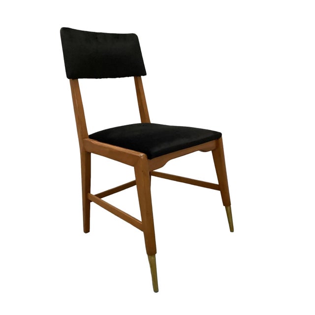 Rare set of 2 dining chairs in original black velvet upholstery by the famous Italian Designer Gio Ponti produced in the...