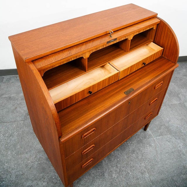 Mid Century Danish Modern Desk Rolltop Secretary Teak Wood Denmark Vintage Legs For Sale - Image 4 of 10