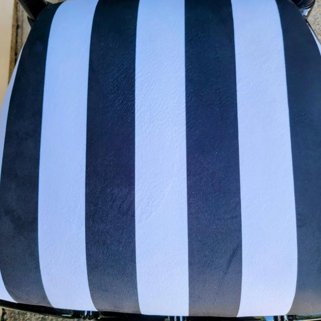 1950s Antique Faux Bamboo Armchairs in Black Lacquer and Striped Velvet Upholstery - Set of 2 For Sale In New York - Image 6 of 13