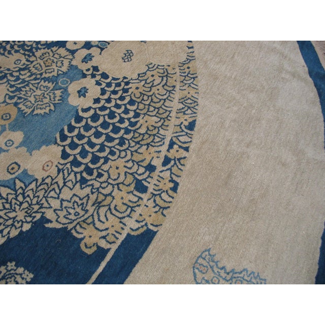Pretty Floral Design in a Ivory Field & Navy Border Color Antique Round Chinese Peking Rug For Sale In New York - Image 6 of 6