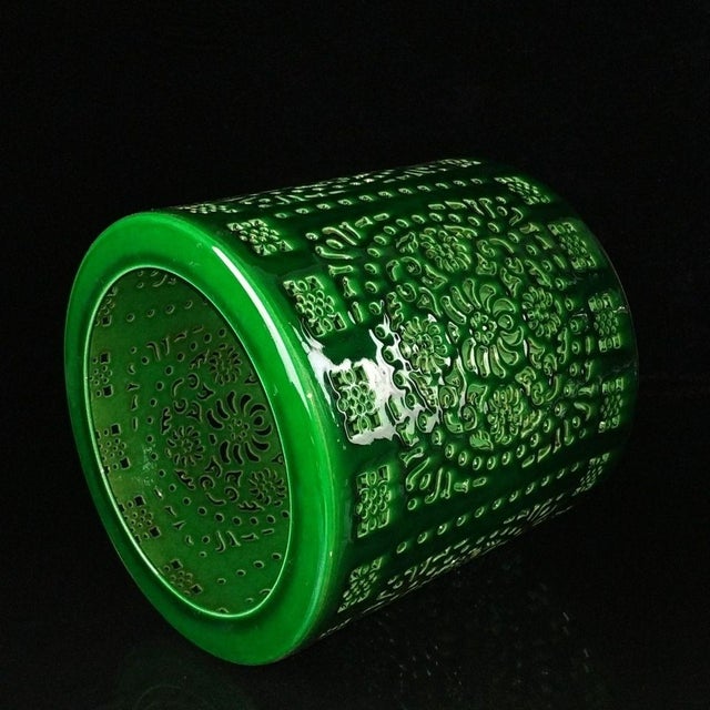 Late 20th Century Late 20th Century Green Glazed Reticulated Porcelain Brush Pot For Sale - Image 5 of 8