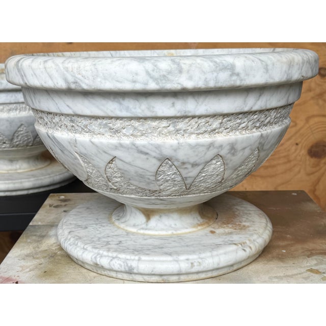 Stone Pair of Italian Carved Marble Neoclassical Urns with Lotus Motif For Sale - Image 7 of 12