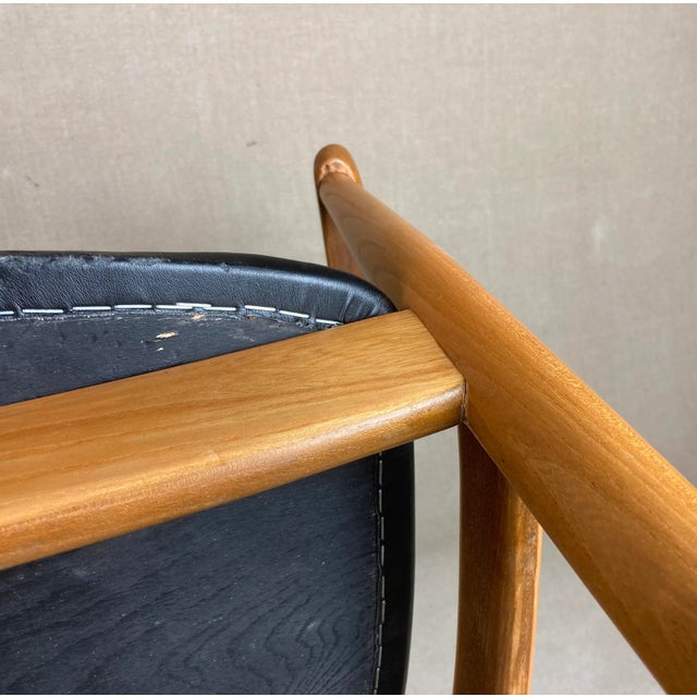 1960s Armchair by Illum Wikkelsø for Niels Eilersen, Denmark, 1960s For Sale - Image 5 of 9