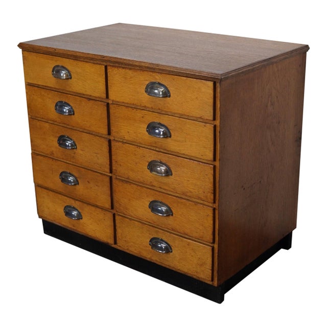 Mid-20th Century German Oak / Pine Apothecary Cabinet or Bank of Drawers For Sale - Image 12 of 12