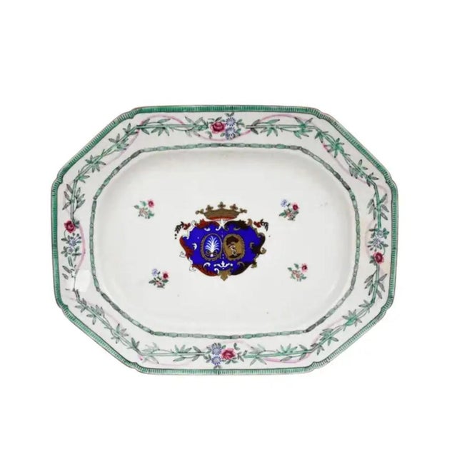 Early 20th Century Chinese Export Soup Tureen With Cover and Underplate For Sale - Image 5 of 9