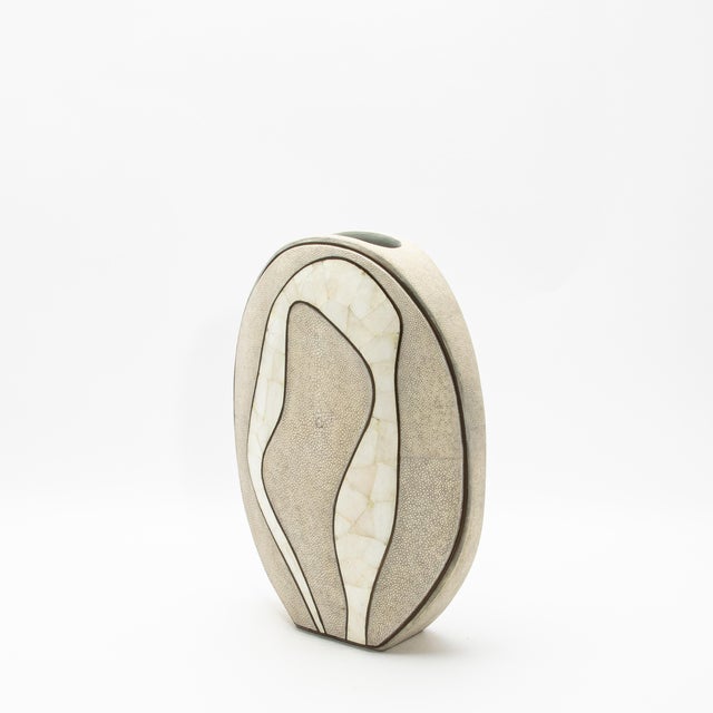 Modern Vase Cocteau L White Shagreen & Quartz by R&y Augousti For Sale - Image 3 of 7