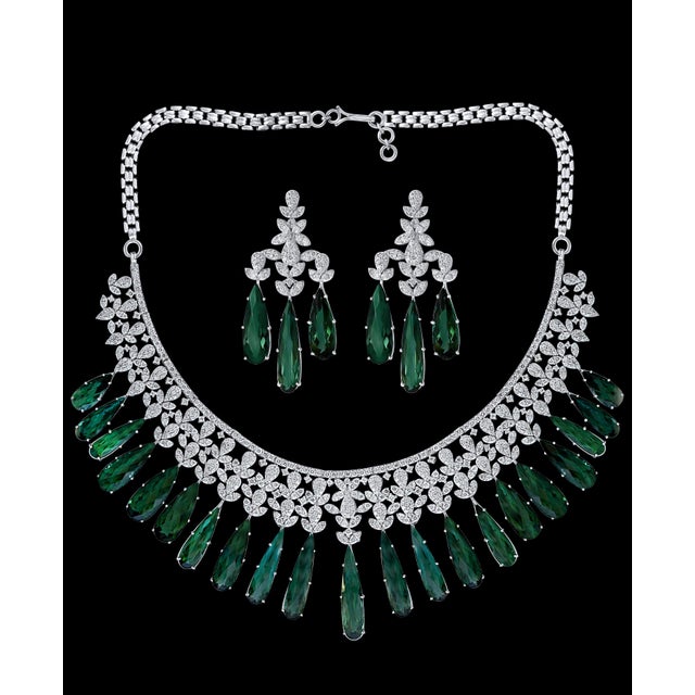 110 Carat Tear Drop Green Tourmaline and 25 Ct Diamond Necklace Suite 18 K Gold For Sale - Image 4 of 18
