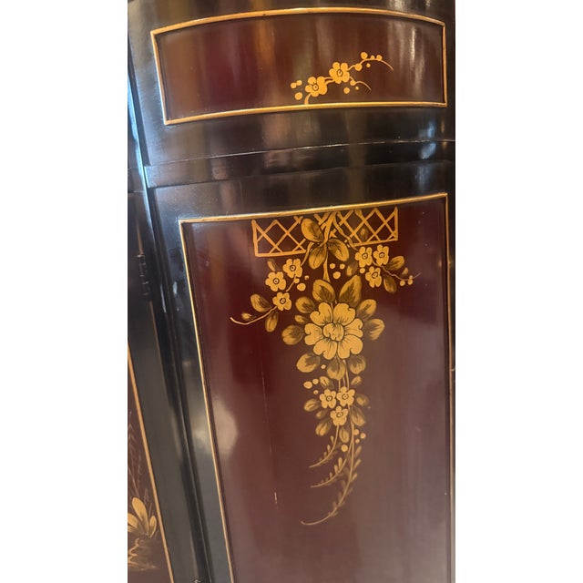 1970s Union National Chinoiserie Curved Glass Corner Curio Cabinet For Sale - Image 12 of 14