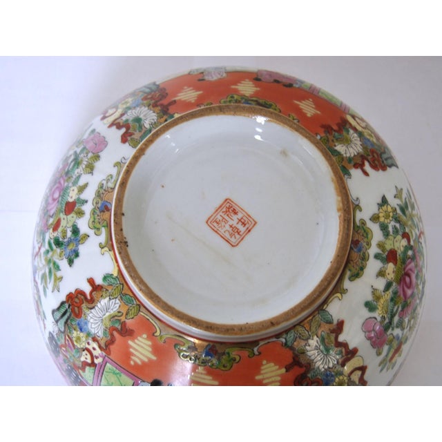 Late 19th Century Cantonese Famille Rose Punch Bowl With Qianlong Reign Mark For Sale In Salt Lake City - Image 6 of 9
