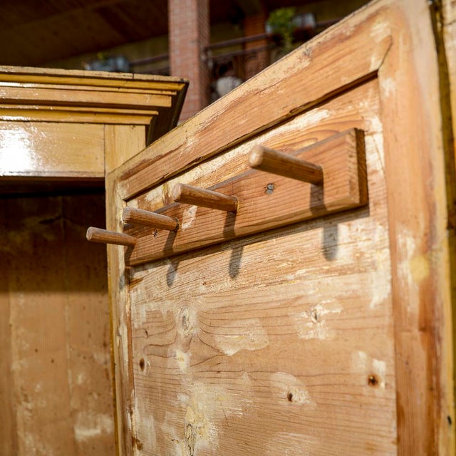Antique Rustic Two-Door Wardrobe in Yellow Lacquered Fir Wood, Italy, 1800s For Sale - Image 6 of 18