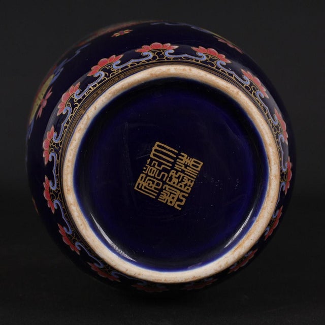 1950s Dark Blue Ground Famille Rose Shou Symbol Floral Rouleau Vase, Chinoiserie Decor Vessel For Sale - Image 5 of 9