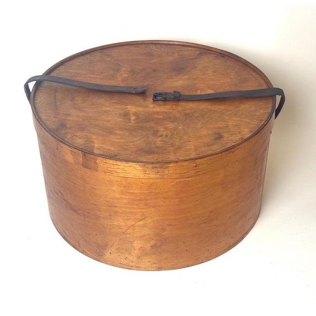 Large Antique Luther Bentwood Hat Box, 1890s For Sale - Image 4 of 18