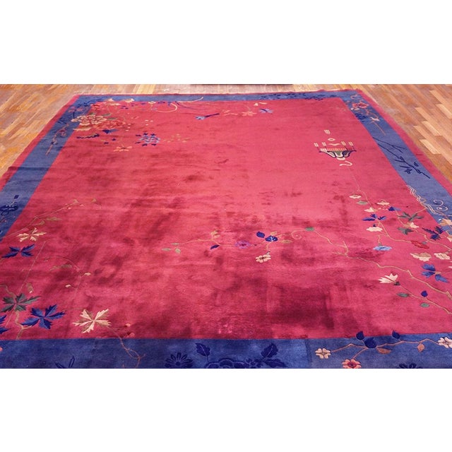 1920s Raspberry Pink Floral Antique Chinese Art Deco Carpet 9'10" X 13'6" Knotted Wool Rug For Sale In New York - Image 6 of 9