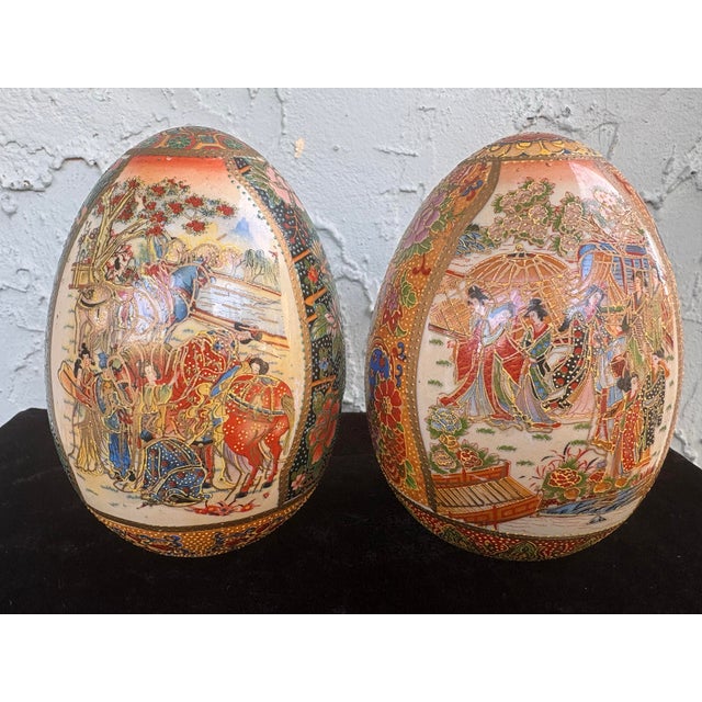Ceramic Vintage Hand-Painted Chinese Porcelain Decorative Egg Sculptures on Wooden Bases– Set of 2 – 5.5” For Sale - Image 7 of 12