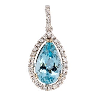2.1ct Aquamarine Pendant With Natural Diamonds Accents: Solid 14k Gold, 12x7mm For Sale