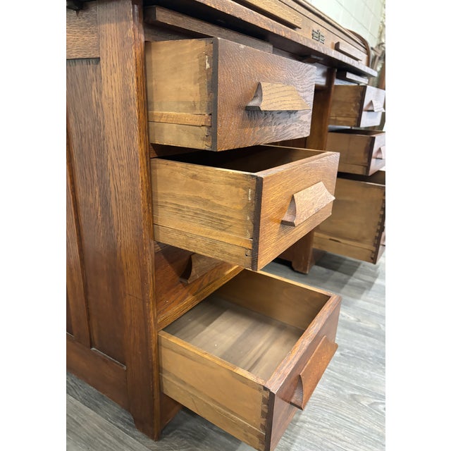 Antique American Mission Arts and Crafts Quarter Sawn White Oak Roll Top Desk For Sale - Image 11 of 14