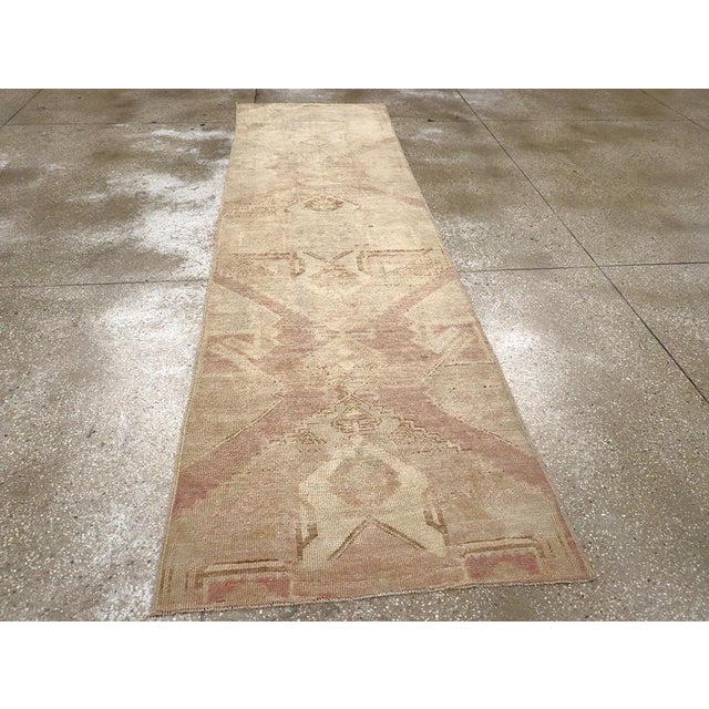 Ivory Galerie Shabab Collection Mid-20th Century Turkish Anatolian Runner For Sale - Image 8 of 10