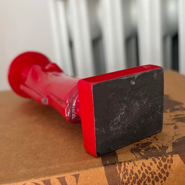 Late 20th Century Red Lacquered Wood Asian Figurine For Sale - Image 6 of 7