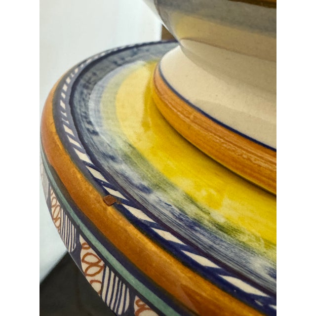 Franco Mari Deruta Hand-Painted Italian Maiolica Jardinière and Pedestal For Sale In Pittsburgh - Image 6 of 12