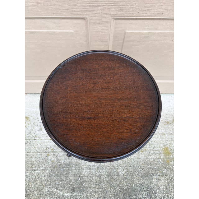 Brown Antique Georgian Mahogany Round Side Table, Early 20th Century For Sale - Image 8 of 9