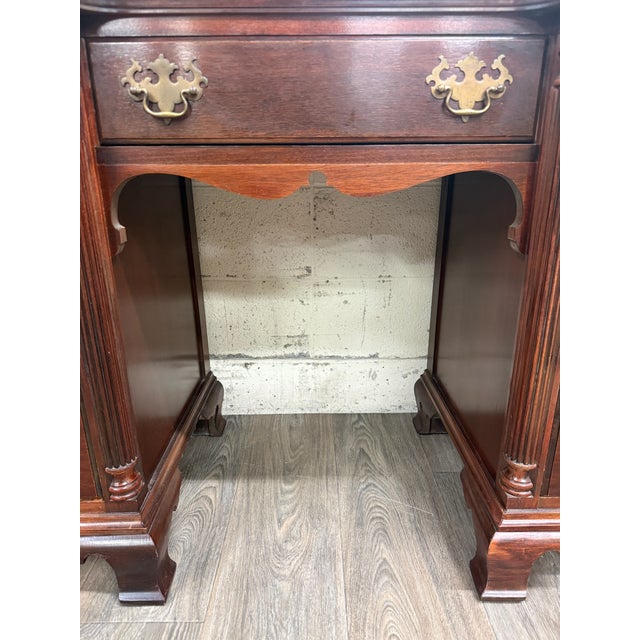 Vintage Thomasville Mahogany Vanity Dressing Table With Mirror For Sale - Image 14 of 18