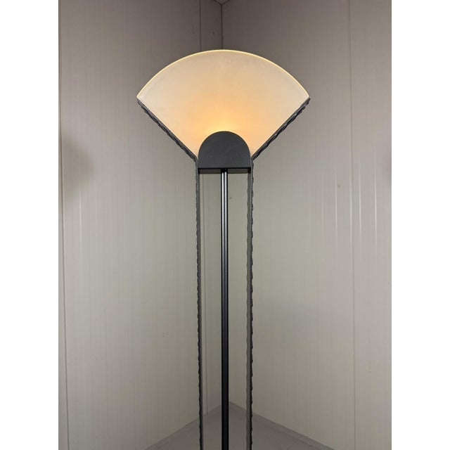 Metal Italian Floor Lamp in Steel Tear Plate and Glass, 1980s For Sale - Image 7 of 18