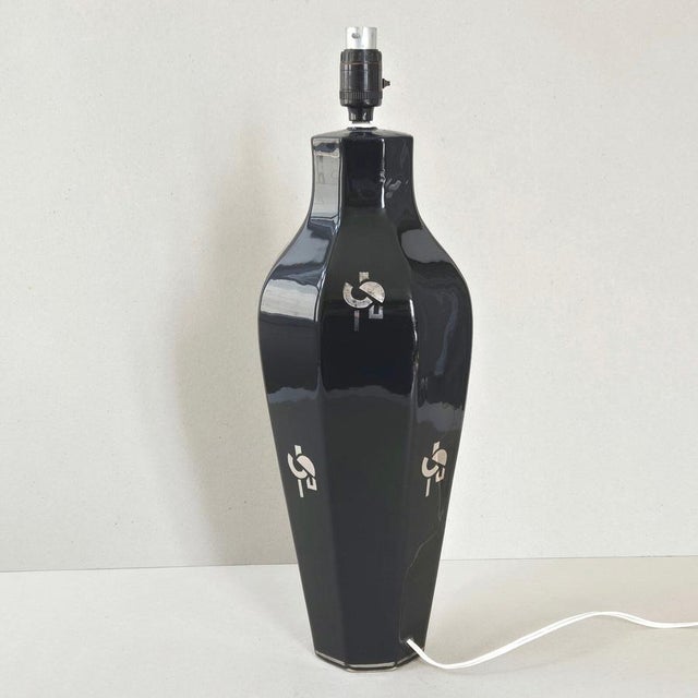 1920s Art Deco Table Lamp in Black and Silver Ceramic, 1920s-1930s For Sale - Image 5 of 14
