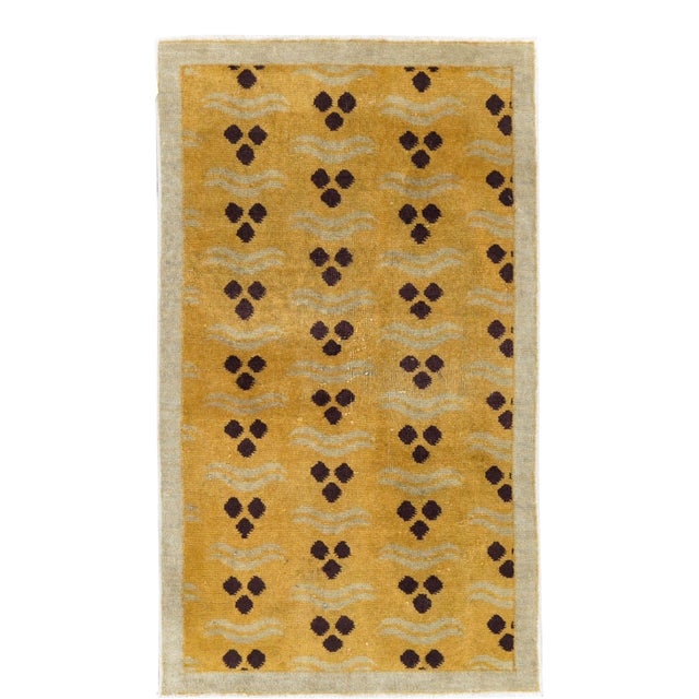Galerie Shabab Collection Mid-20th Century Handmade Turkish Art Deco Throw Rug in Gold and Silver-Grey For Sale