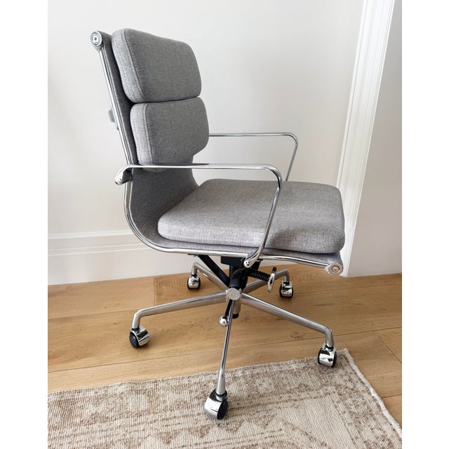 Restoration Hardware Light Gray Padded Fabric Modern Office Chair For Sale - Image 4 of 6