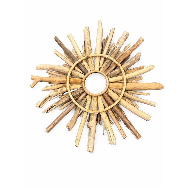 Coastal Driftwood Sunburst Wall Wreath With Seashells & Sea Glass, 21” For Sale - Image 11 of 12