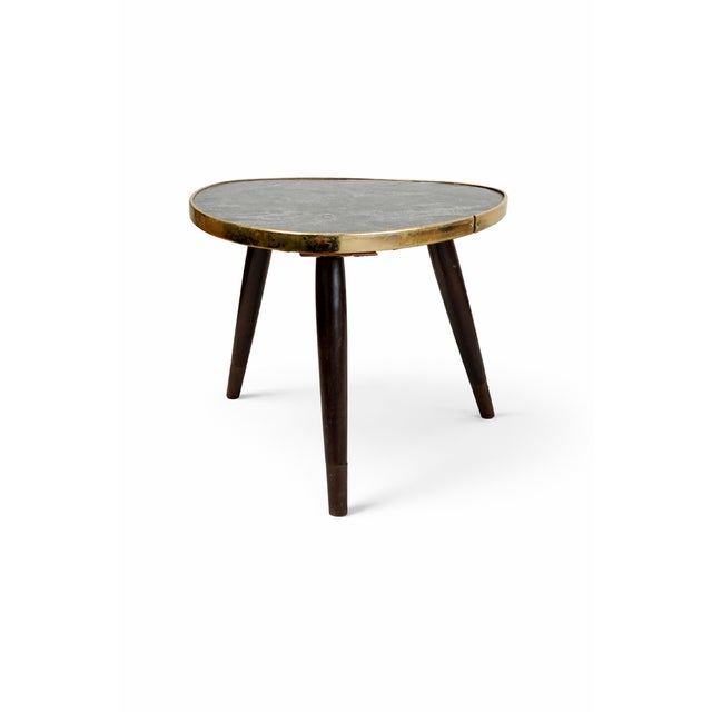 Mid-Century Modern Marble Top Flower Stand with Brass Rim and Tapered Wooden Legs, 1960s For Sale - Image 3 of 7