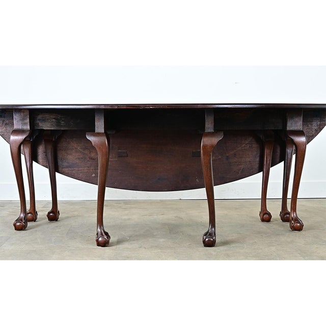 English 19th Century Chippendale Style Mahogany Dining Room Set For Sale - Image 13 of 18